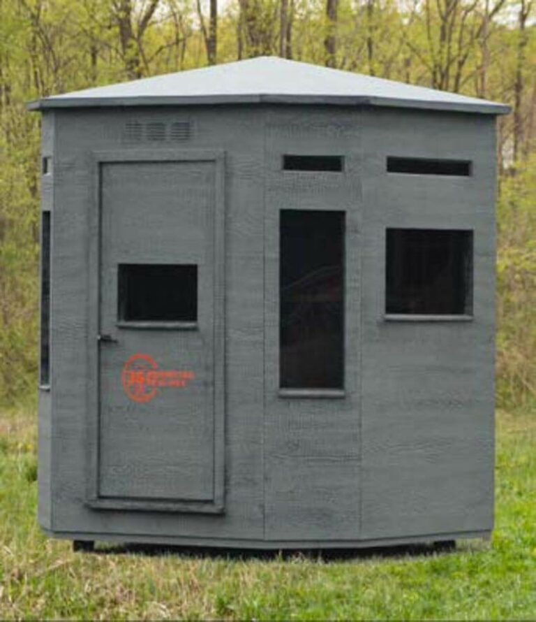 Deer Blind with door