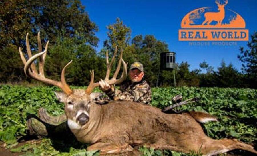 2020-Deer-Blind-Brochure-Cover-&-Back---Meadowlark-Structures_Page_1_Image_0008